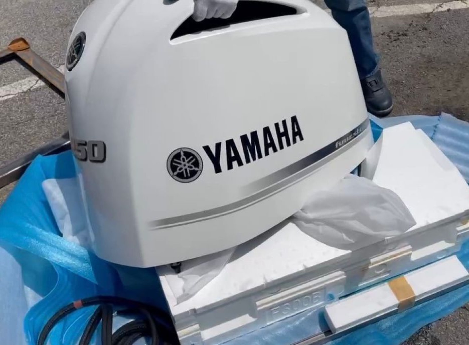Yamaha F250DETX 2022