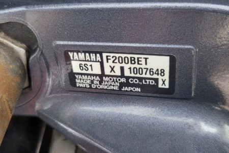 Yamaha F200BETX 2017