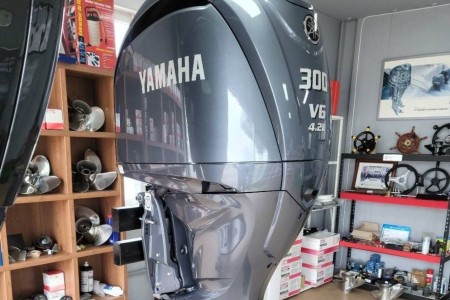 Yamaha F300GETX 2022