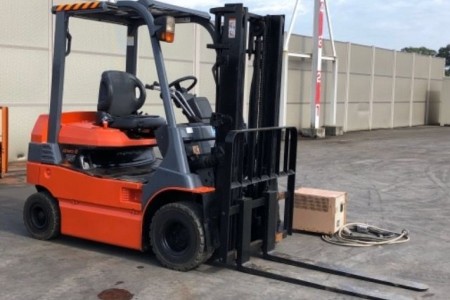 TOYOTA FORKLIFT ELECTRICAL 7FB25 2015
